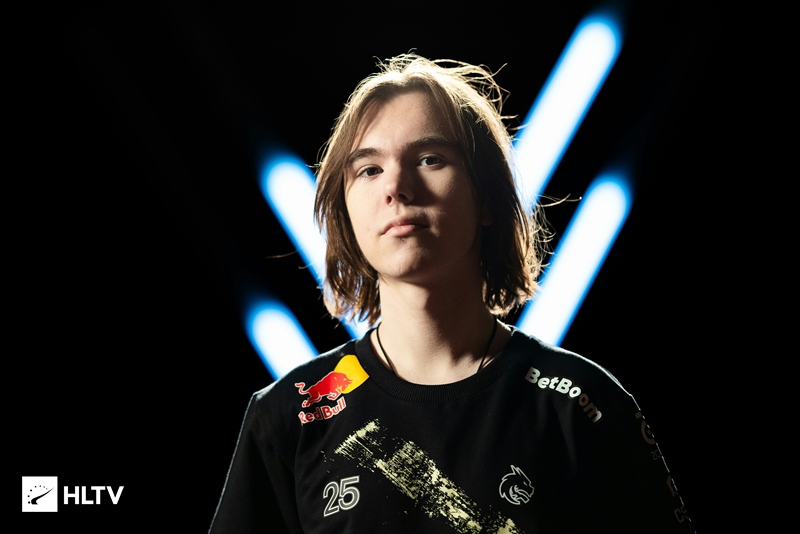 与商业化的 与商业化的